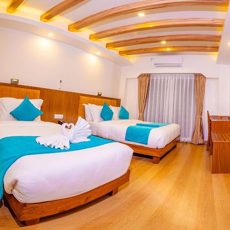 Pokhara Alpine And Springs Hotel Kültér fotó