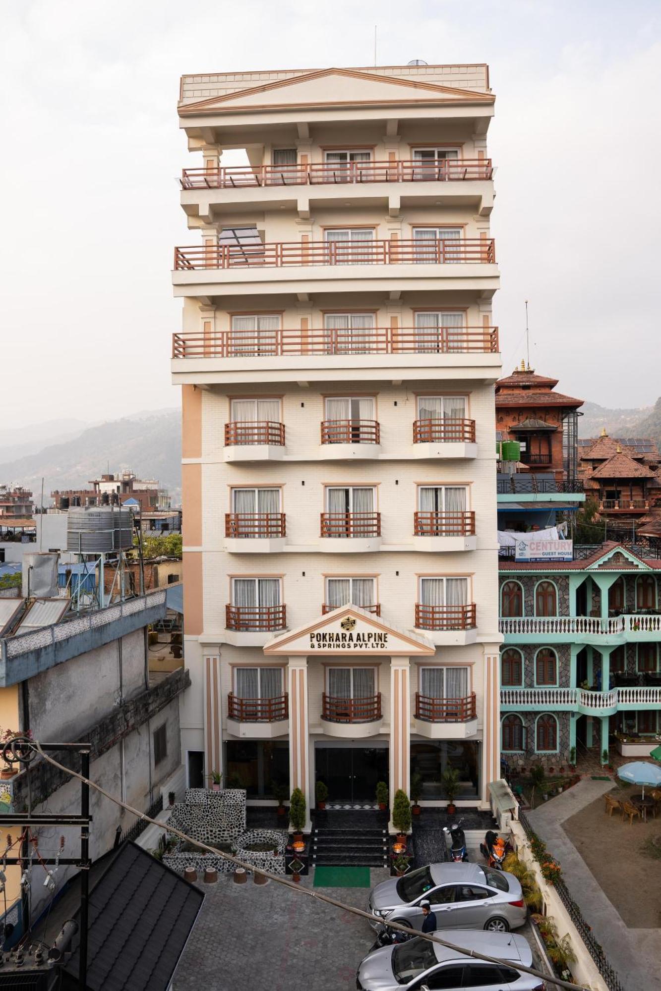 Pokhara Alpine And Springs Hotel Kültér fotó