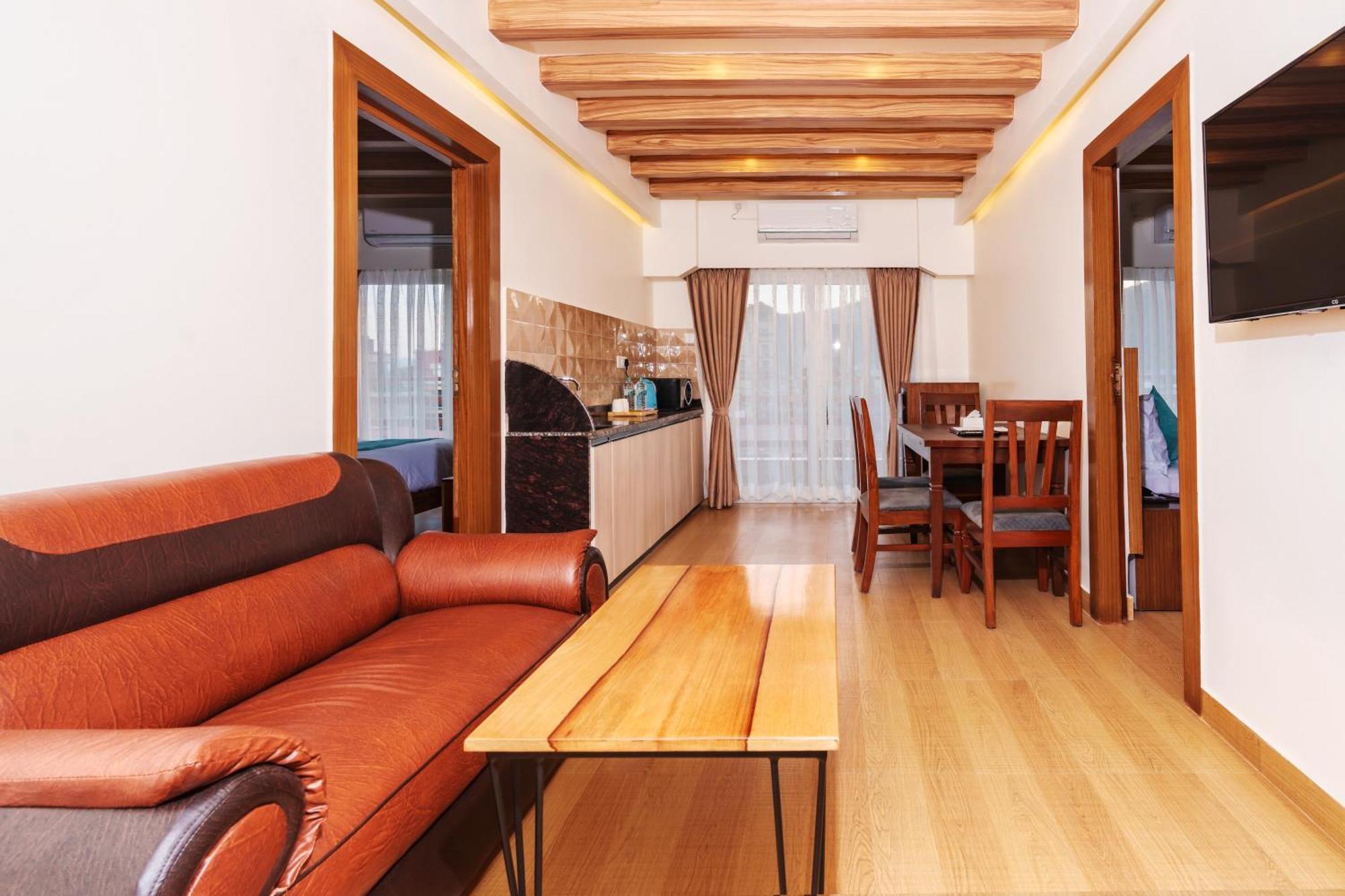Pokhara Alpine And Springs Hotel Kültér fotó