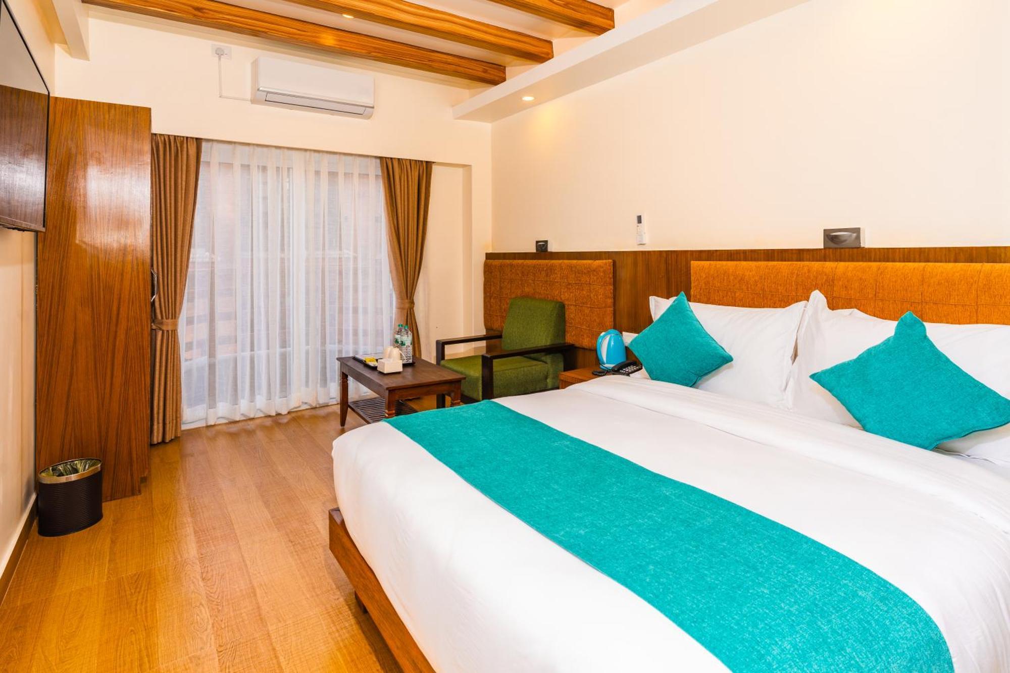 Pokhara Alpine And Springs Hotel Kültér fotó