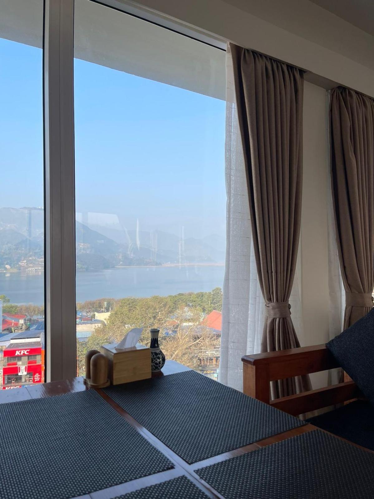 Pokhara Alpine And Springs Hotel Kültér fotó